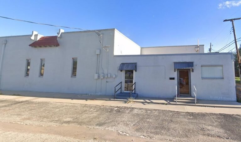 Cell Phone Repair Shop in 103 W 9Th St Big Spring Cell Phone Repair Shop in 103 W 9Th St Big Spring