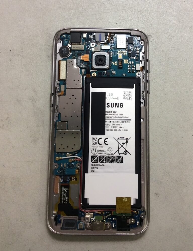 Cell Phone Repair Shop in 3211 50Th St Suite C Lubbock Cell Phone Repair Shop in 3211 50Th St Suite C Lubbock