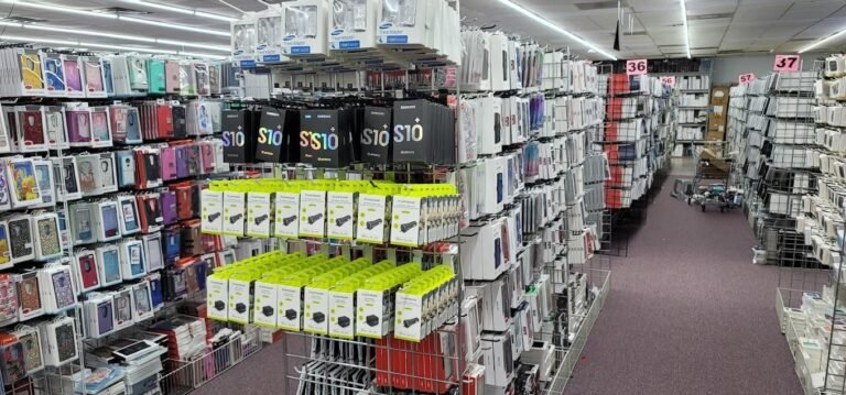 Cell Phone Repair Shop in 5730 Bintliff Dr Houston