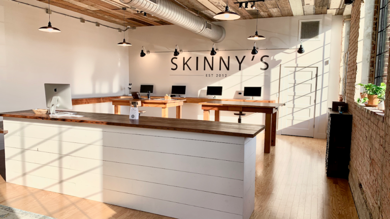 Cell Phone Repair Shop in 618 Columbus Ave Suite B Waco