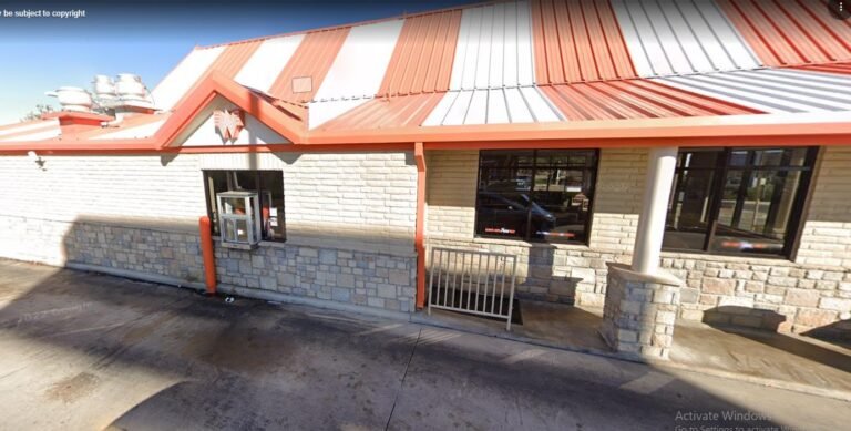 Cell Phone Repair Shop in 6803 N Loop 1604 W San Antonio