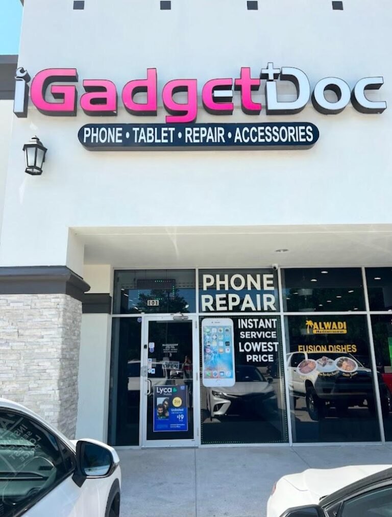 Cell Phone Repair Shop in 9222 Louetta Rd # 101 Spring