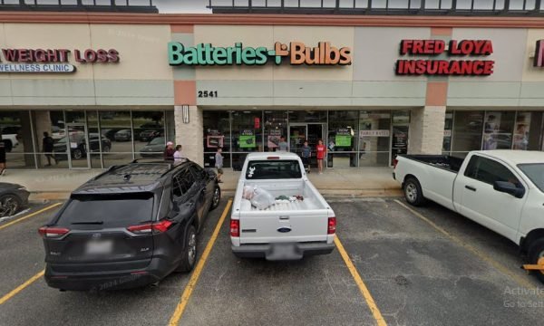 Cell Phone Repair Shop in 2541 S I-35 Frontage Rd Suite 600 Round Rock